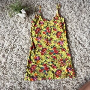 Floral Yellow women’s hippie chick gardening Y2K vintage print Tank Top. Brighte